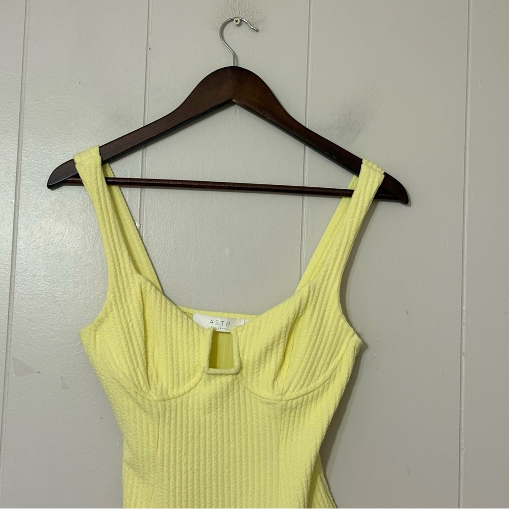 ASTR The Label Aria Bodysuit S Pale Yellow Ribbed Bustier Cutout Corset Top - Picture 3 of 10